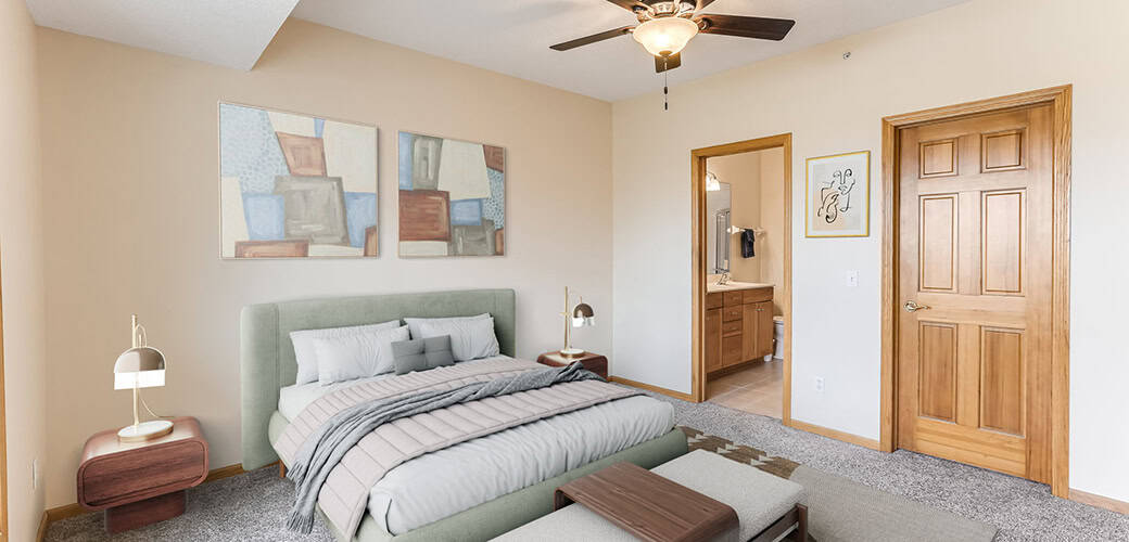 9225 Medicine Lke Rd 301   Bedroomjpg