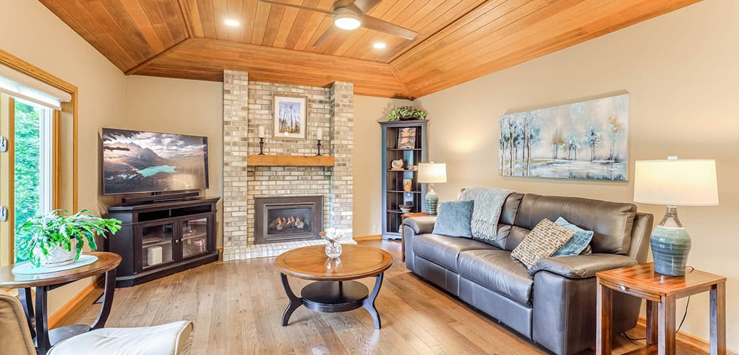 5857 Magnolia   Family1