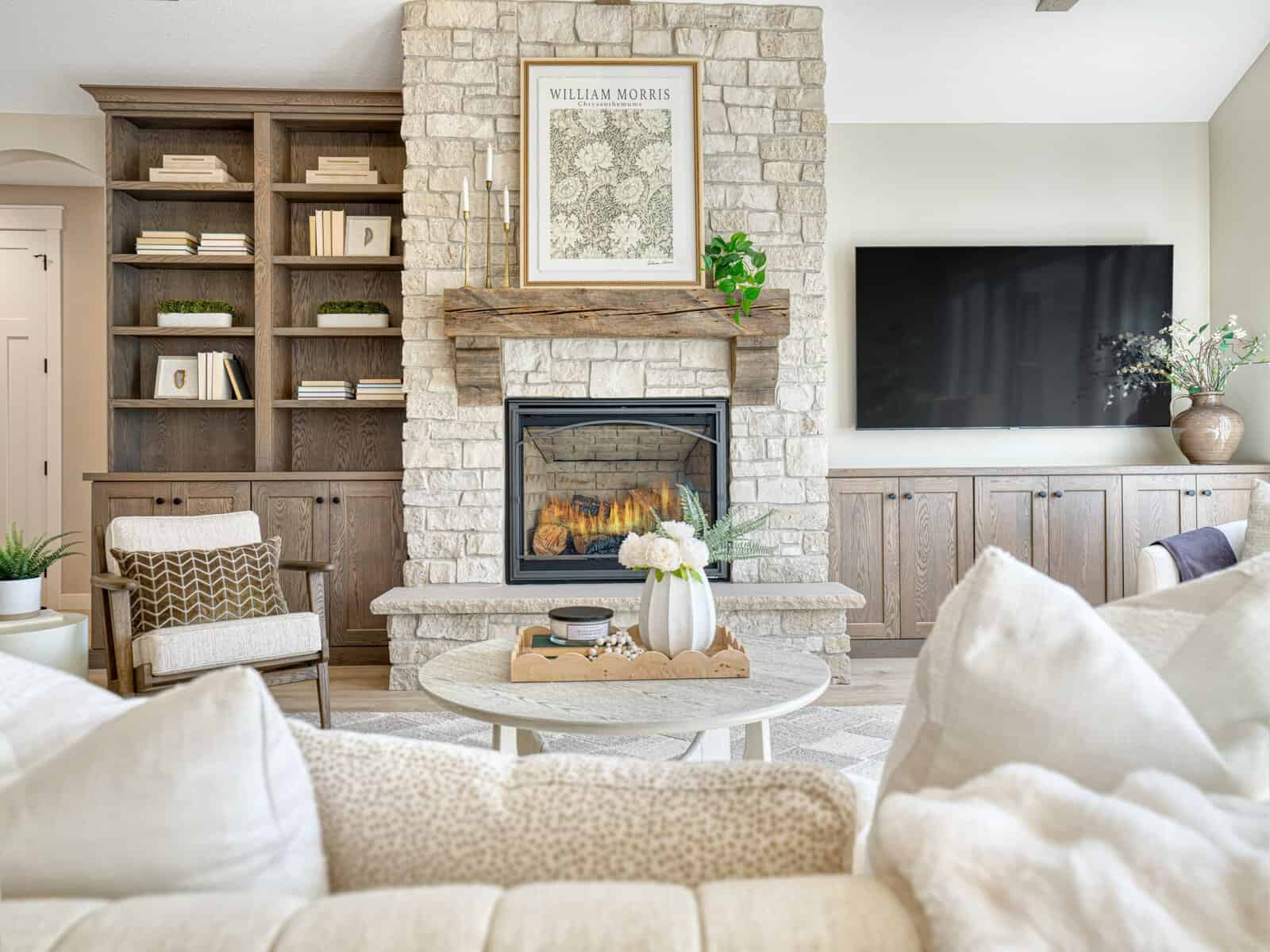 Rooms With Style, Staged Living Room