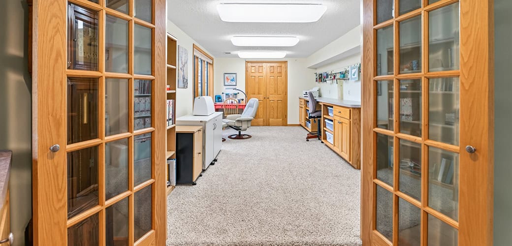 165 Hartman   Slider Craft Room