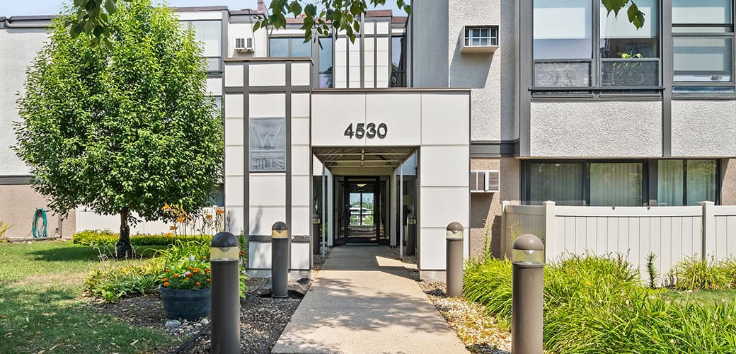 4530 Park Commons   Slider Front2