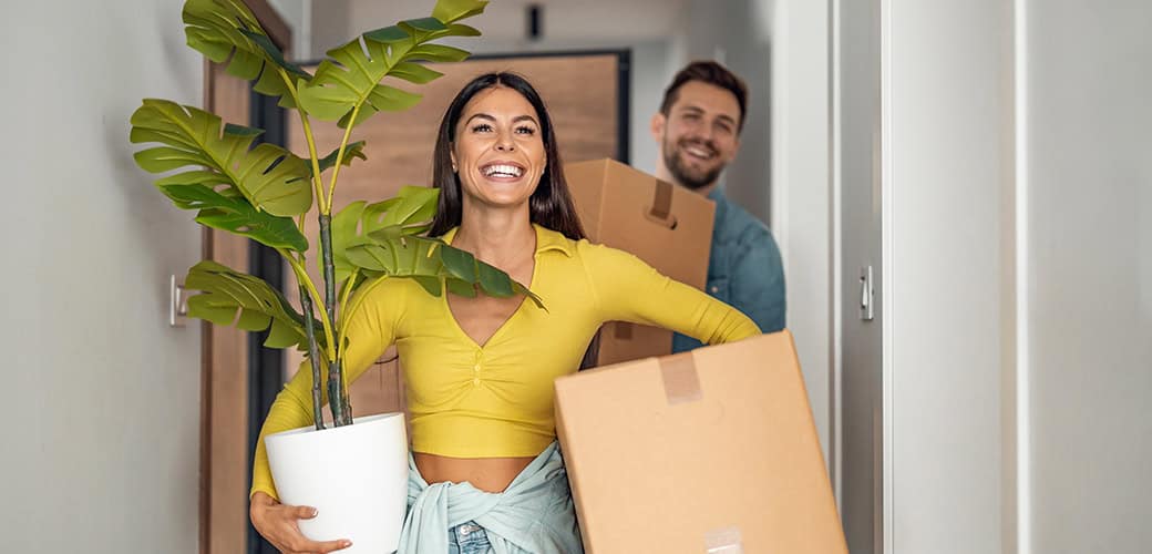 Moving Couple Plant