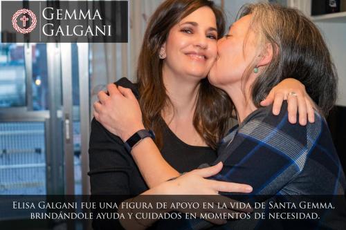 Beso con tía Elisa