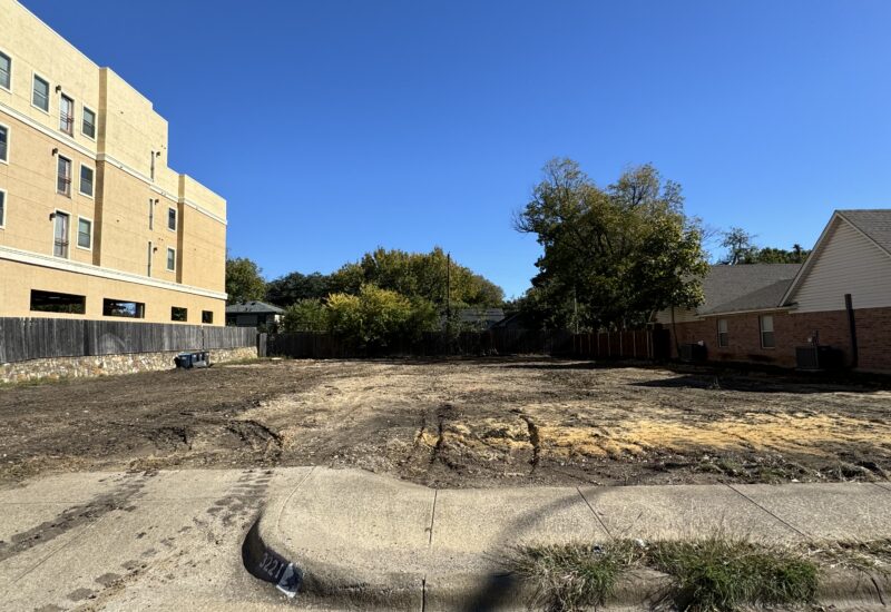 An image that shows 3221 & 3225 S University Dr Dirt