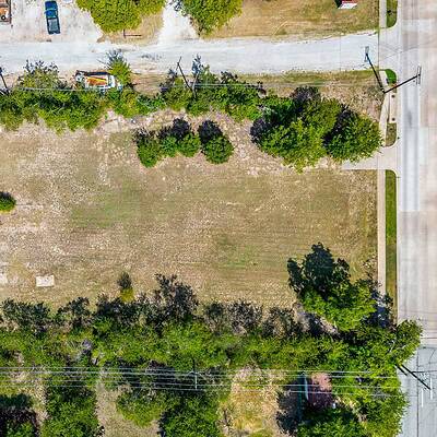 An image that shows 3741 Rufe Snow Dr (13 Of 13)