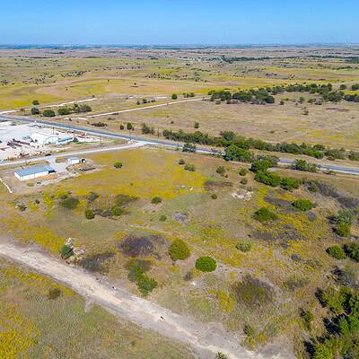 An image that shows 13300 Cleburne Hwy (12 Of 63)