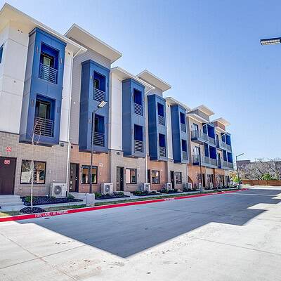 An image that shows 111 Merritt St (4 Of 23)