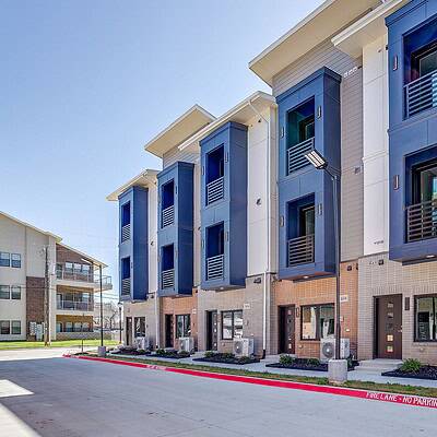 An image that shows 111 Merritt St (6 Of 23)