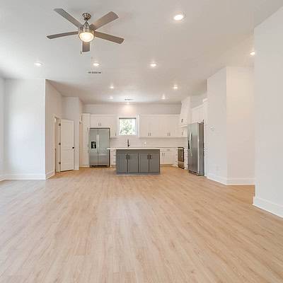 An image that shows 3552 Dryden Rd (6 Of 37)