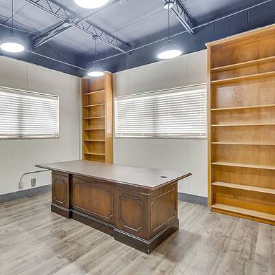 An image that shows 1212 W El Paso St (19 Of 30)