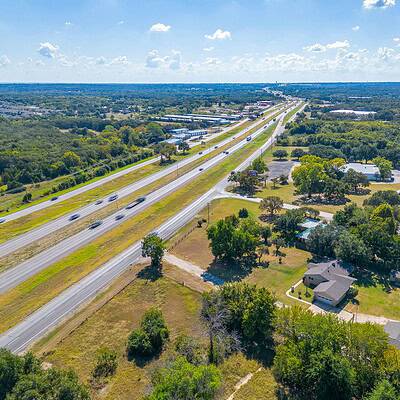 An image that shows 1060 S Burleson Blvd. (12 Of 58)