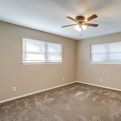 An image that shows 1060 S Burleson Blvd. (38 Of 58)