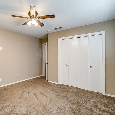 An image that shows 1060 S Burleson Blvd. (39 Of 58)