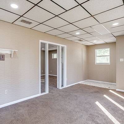An image that shows 1060 S Burleson Blvd. (57 Of 58)