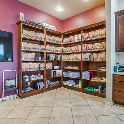 An image that shows 1318 Nw John Jones Dr (14 Of 31)