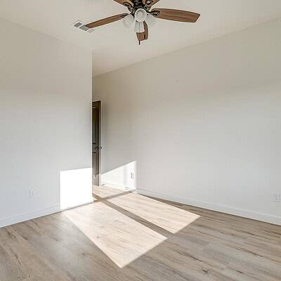 An image that shows 3108 Frazier Ave (14 Of 30)