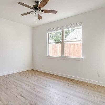 An image that shows 3108 Frazier Ave (27 Of 30)