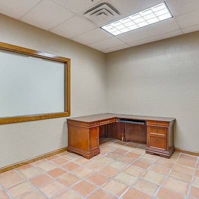 An image that shows 3500 Noble Ave (24 Of 46)