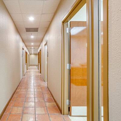 An image that shows 3500 Noble Ave (27 Of 46)
