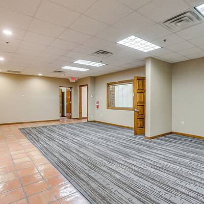 An image that shows 3500 Noble Ave (29 Of 46)