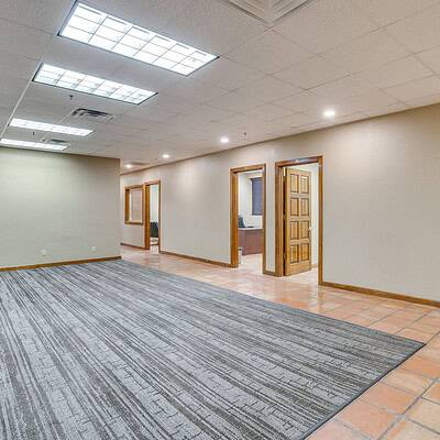 An image that shows 3500 Noble Ave (35 Of 46)