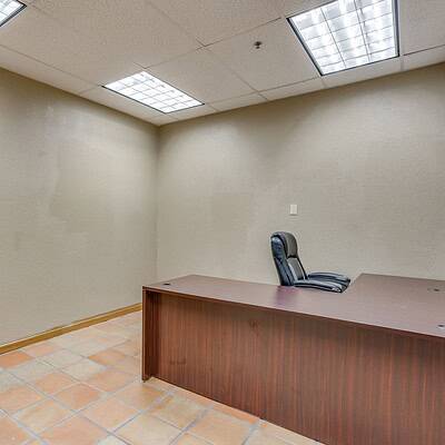 An image that shows 3500 Noble Ave (41 Of 46)