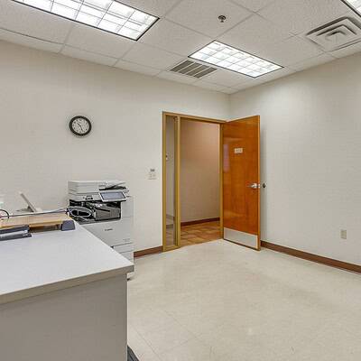 An image that shows 3500 Noble Ave (46 Of 46)