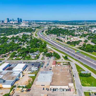 An image that shows 3500 Noble Ave (5 Of 46)