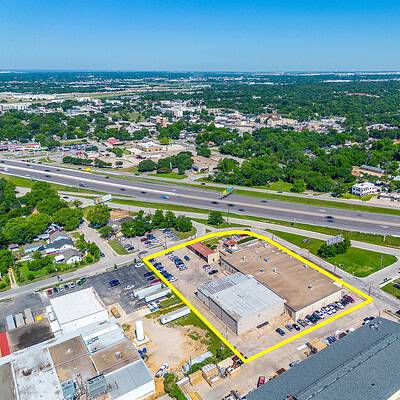 An image that shows 3500 Noble Ave (5 Of 9)