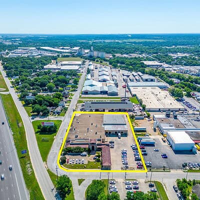 An image that shows 3500 Noble Ave (8 Of 9)