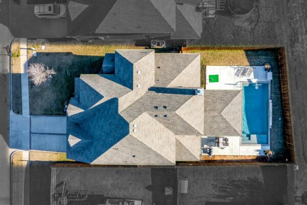An image that shows 2747 Elmwood Drive (2 Of 25)