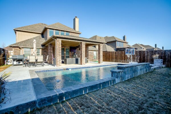 An image that shows 2747 Elmwood Drive (21 Of 25)