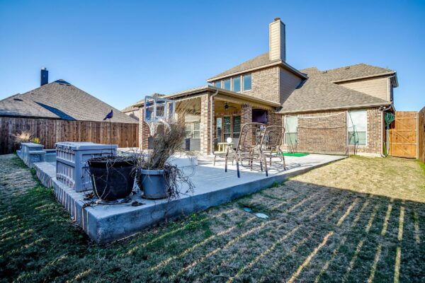 An image that shows 2747 Elmwood Drive (24 Of 25)