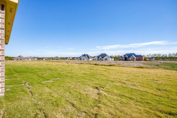 An image that shows 1006 Nogalito Ave. (38 Of 41)