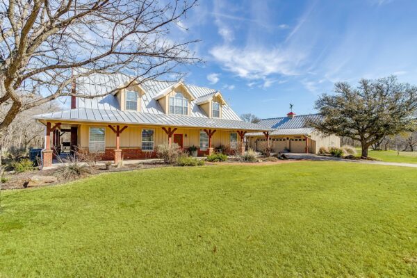An image that shows 104 Ranchway (13 Of 72)