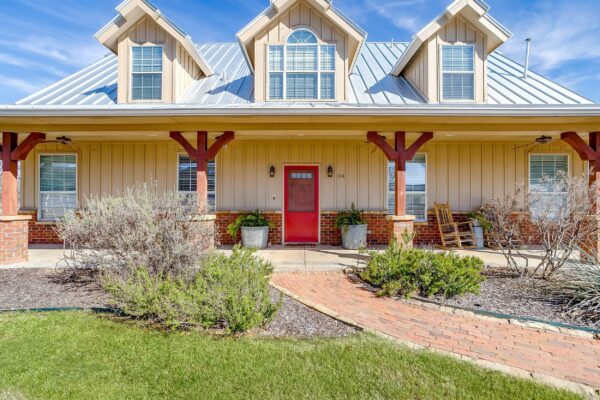 An image that shows 104 Ranchway (17 Of 72)