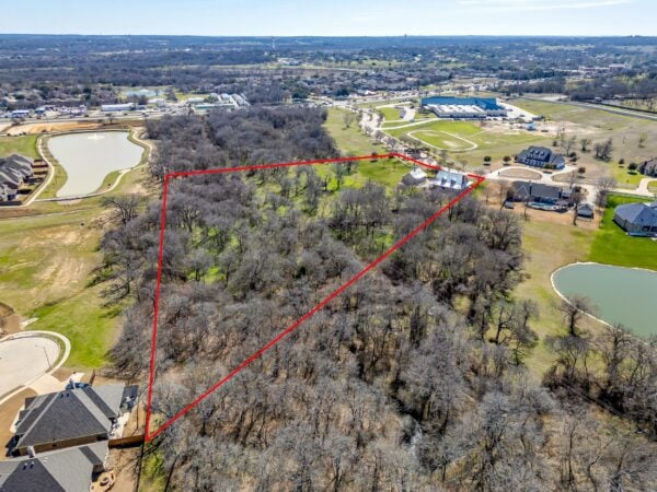 An image that shows 104 Ranchway (2 Of 72)
