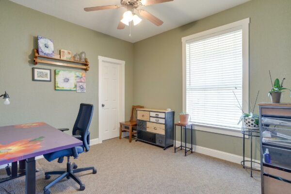 An image that shows 104 Ranchway (40 Of 72)