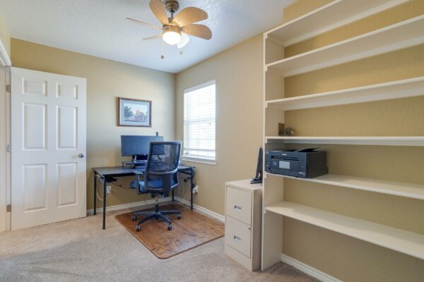 An image that shows 104 Ranchway (45 Of 72)