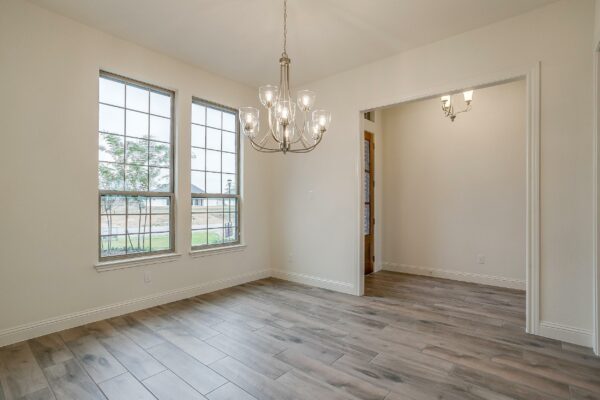 An image that shows 2515 Dartford (21 Of 44)