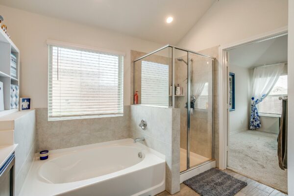 An image that shows 6512 Molly Anita Drive (25 Of 42)
