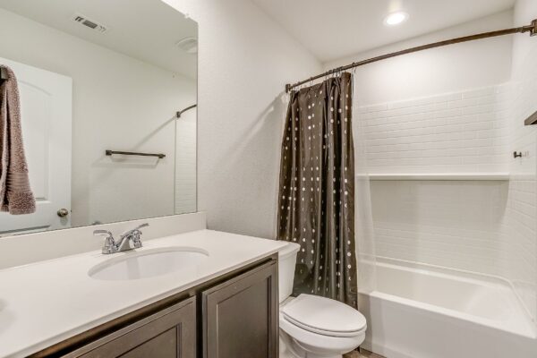 An image that shows 6512 Molly Anita Drive (28 Of 42)