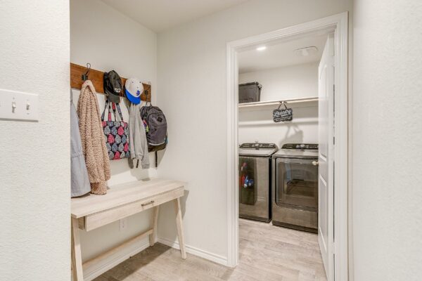An image that shows 6512 Molly Anita Drive (36 Of 42)