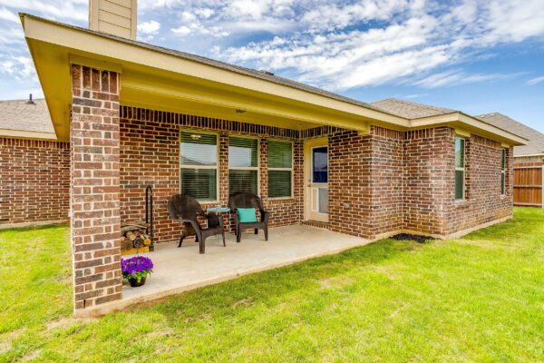 An image that shows 6512 Molly Anita Drive (38 Of 42)