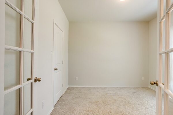 An image that shows 6512 Molly Anita Drive (6 Of 42)