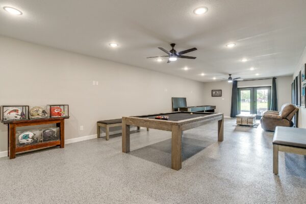 An image that shows 12437 Oak Grove Rd S (24 Of 71)