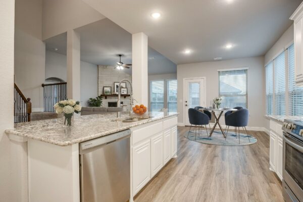 An image that shows 1032 Scarlet Oak Dr 12 Of 48 Final