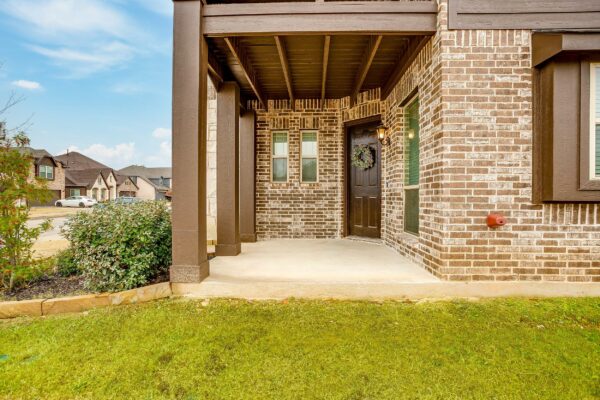 An image that shows 1032 Scarlet Oak Dr (4 Of 48)
