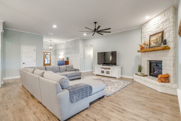 An image that shows 2278 Arbor Spring Ct (12 Of 56)