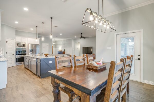 An image that shows 2278 Arbor Spring Ct (20 Of 56)